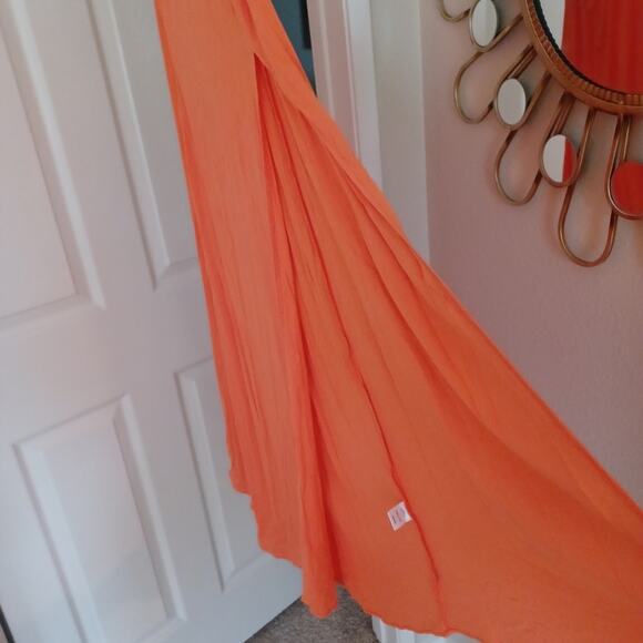 Superdown Ariana Tangerine Halter Maxi Dress XS NWT - Picture 12 of 15